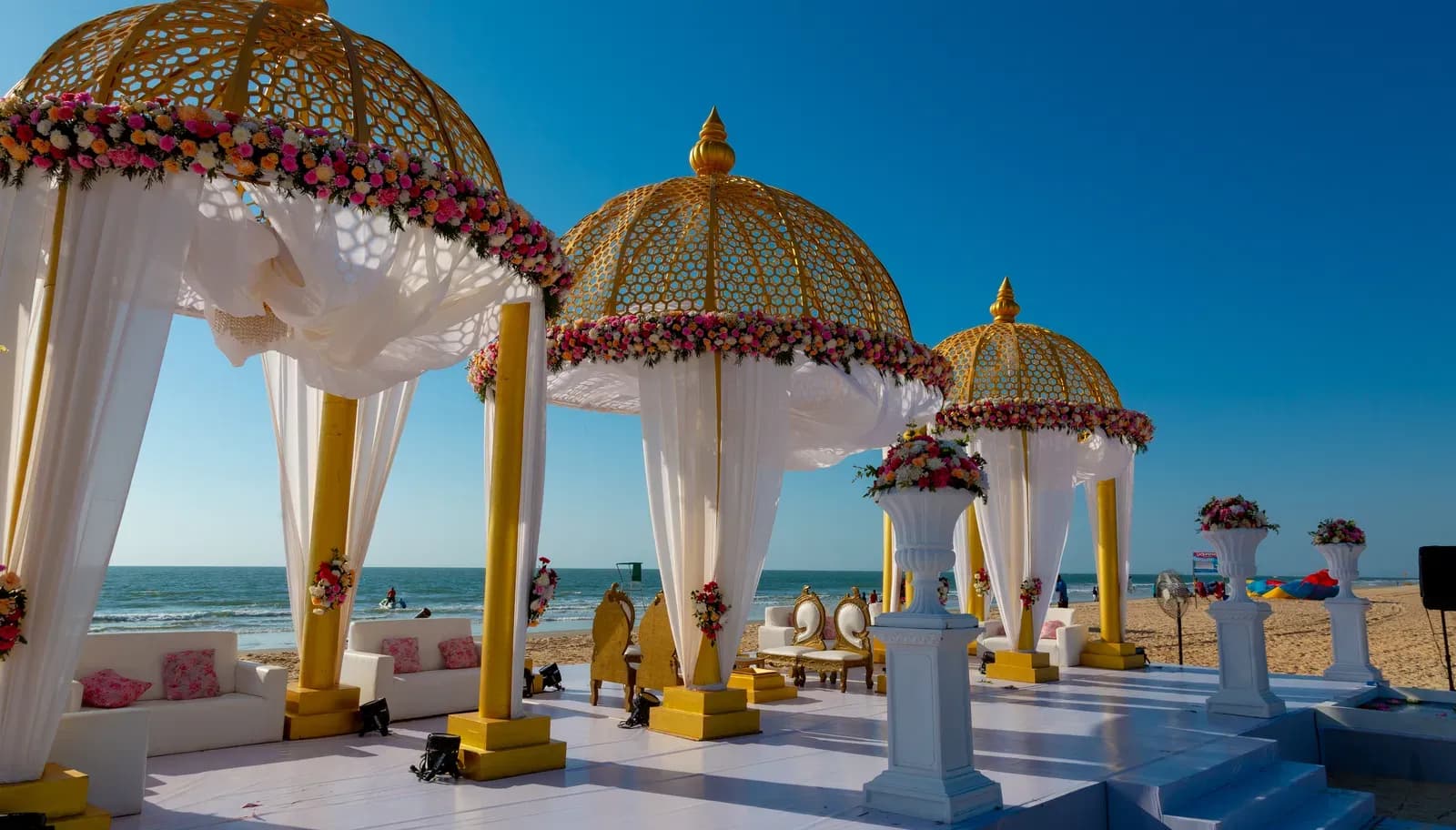 Caravela Beach Resort, Goa